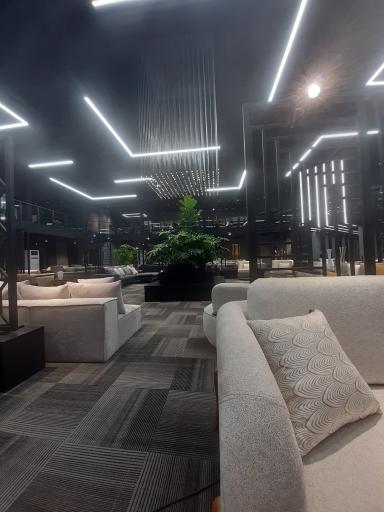 عکس مرکز خرید هیرون