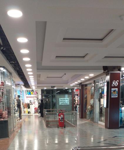 عکس بازار بزرگ صفویه