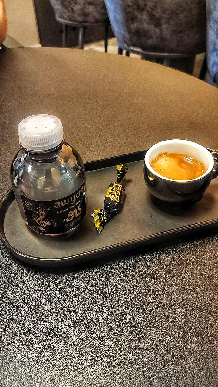 عکس کافه پیکاسو