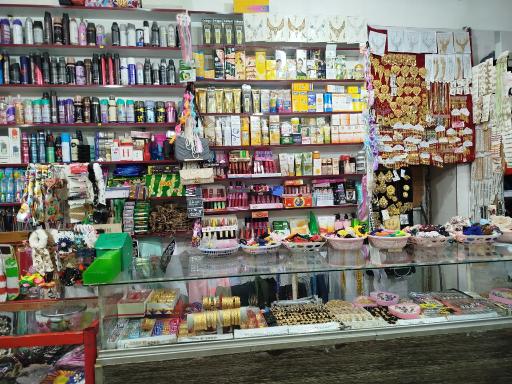 عکس خرازی و لوازم آرایشی اکیلا