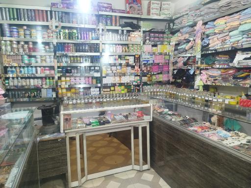 عکس خرازی و لوازم آرایشی اکیلا