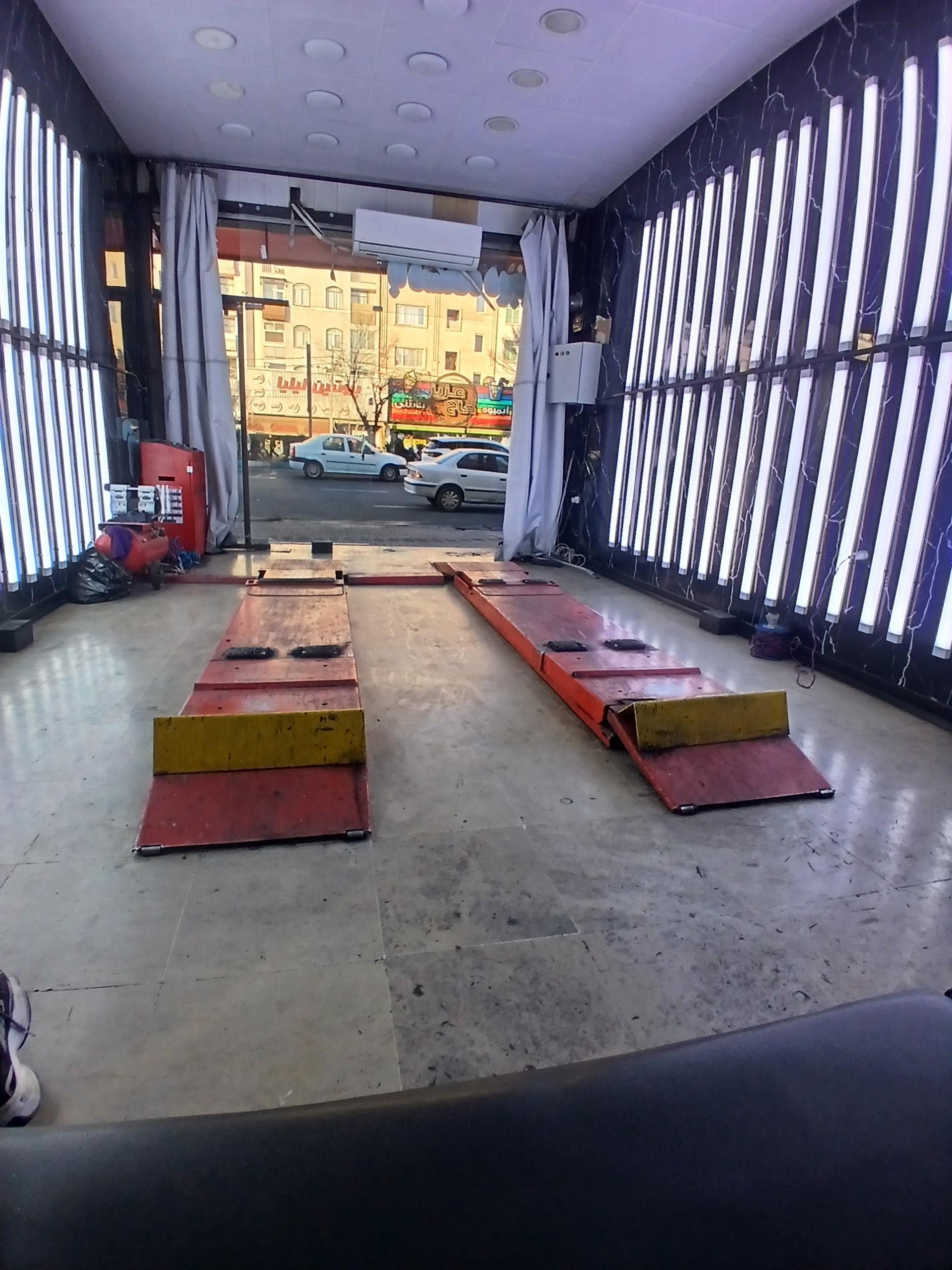 عکس تشخیص رنگ خودرو  کارن 