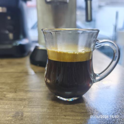 فروشگاه چای و قهوه و شکلات اسماعیلی