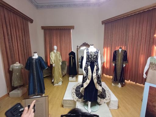 عکس کاخ شمس (موزه پوشاک سلطنتی)