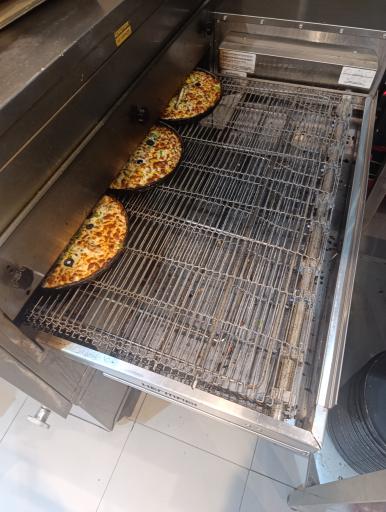 عکس فست فود برونو