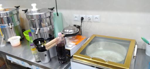 عکس بستی آبمیوه داش ممد