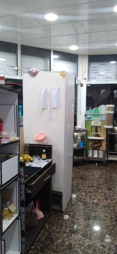 عکس بستی آبمیوه داش ممد