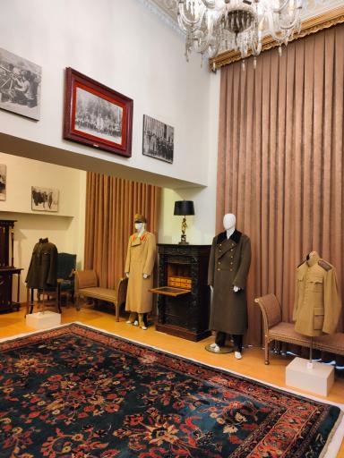 عکس کاخ شمس (موزه پوشاک سلطنتی)