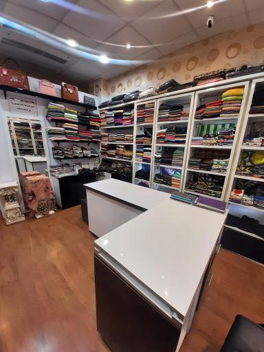 شال و روسری ستیا