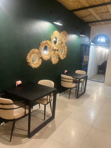 عکس کافه رستوران آندو