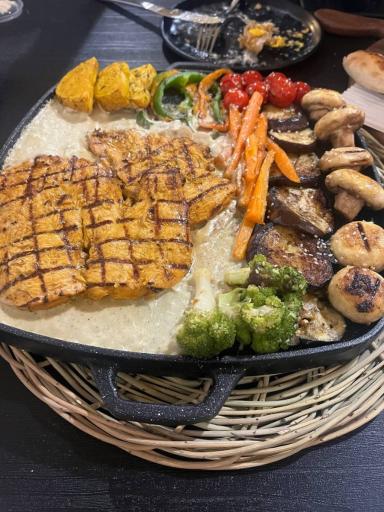 عکس کافه رستوران آندو