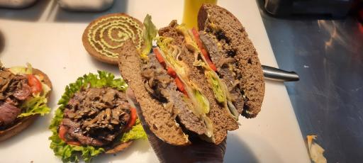 عکس برگر هینزا