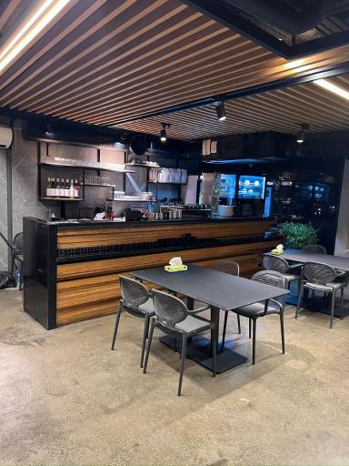 عکس کافه رستوران زعفرون