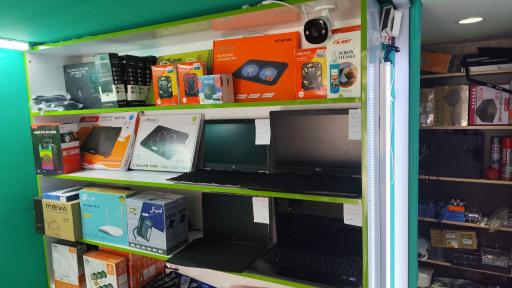 عکس تعمیرات و خدمات کامپیوتری محسن