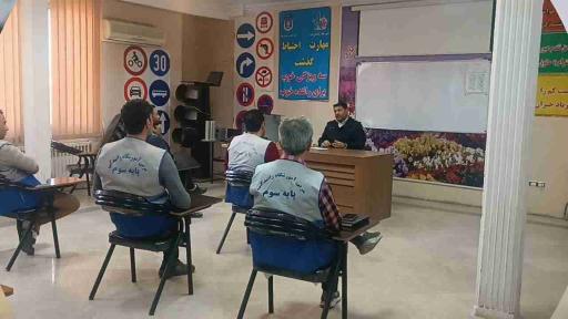 عکس آموزشگاه رانندگی پایه سوم فراز