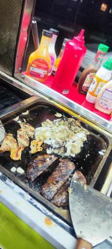 عکس فست فود فیفتی برگر