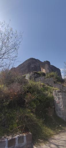 عکس قلعه باستانی صلصال لیسار