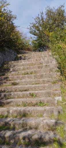 عکس قلعه باستانی صلصال لیسار