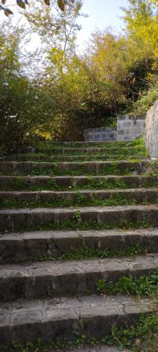 عکس قلعه باستانی صلصال لیسار