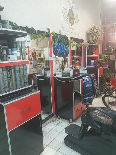 عکس پیرایش دانشجو