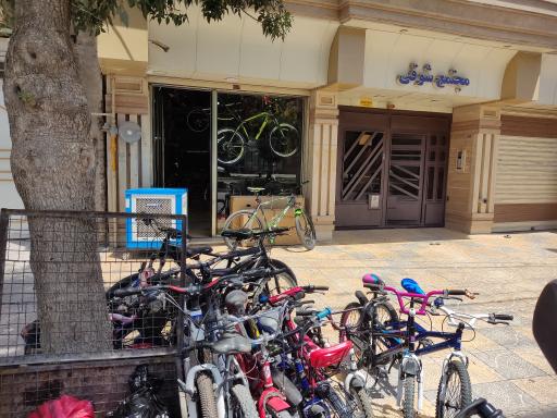 عکس  تەوار بایک