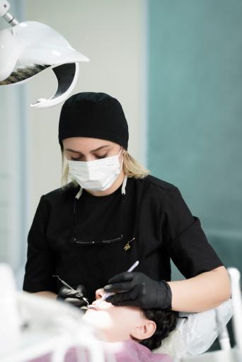 عکس مطب دندانپزشکی دکتر بهار بابازاده