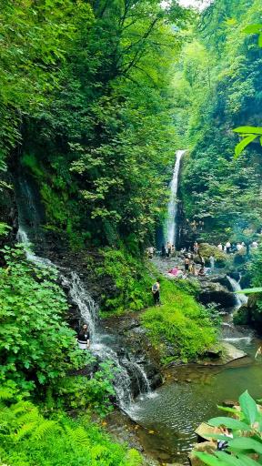 عکس آبشار زمرد حویق