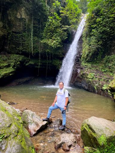 عکس آبشار زمرد حویق