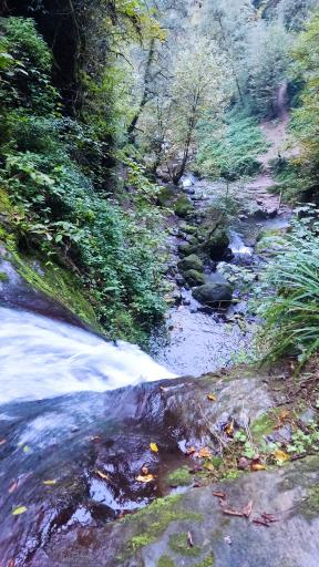 عکس آبشار زمرد حویق