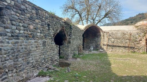 عکس کاروانسرای تی تی