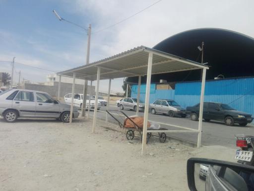 عکس پارکینگ بازار روز