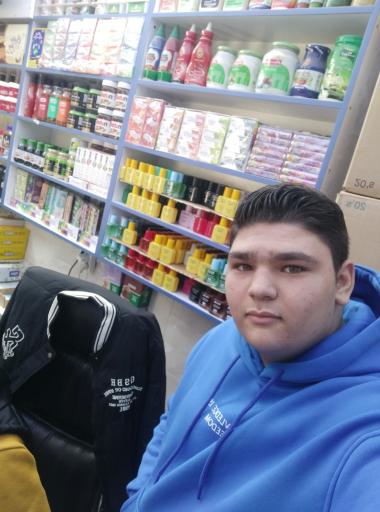 عکس پخش مواد غذایی یاشار