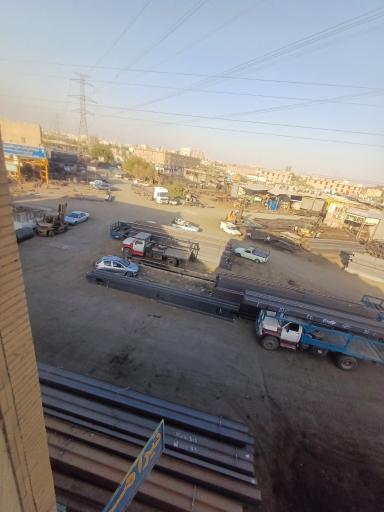 عکس بازار آهن شادآباد