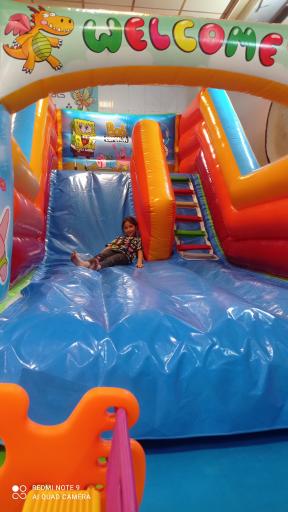 عکس خانه بازی شاپرک