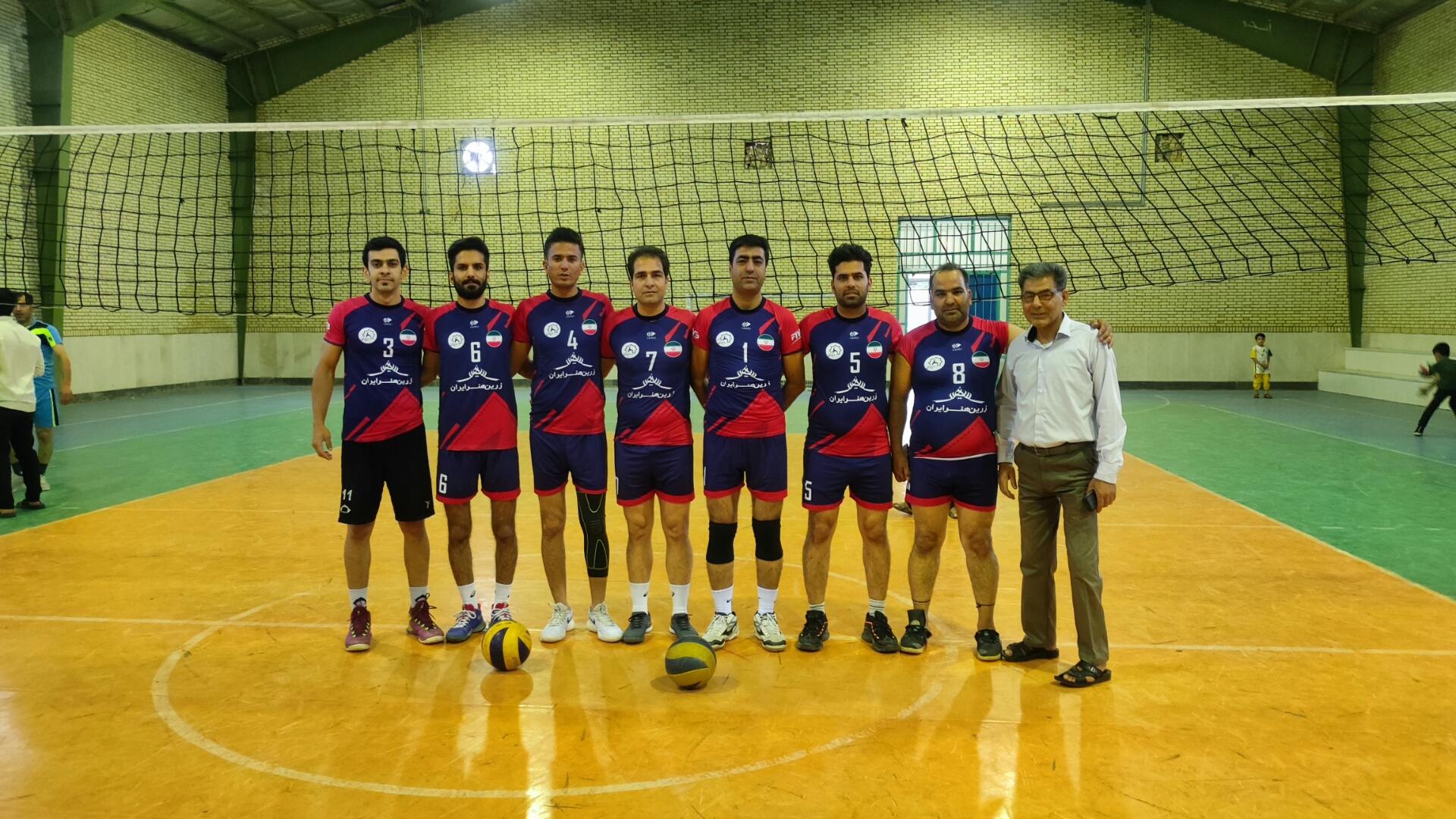 عکس سالن ورزشی 9 دی سپاه