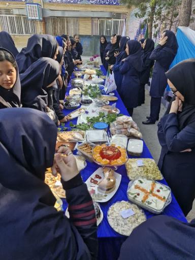 عکس دبیرستان دخترانه نگین(دانشوران جاوید)