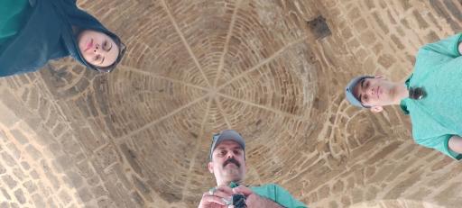 عکس چارتاقی زیگورات (آتشکده نیاسر)