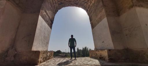 عکس چارتاقی زیگورات (آتشکده نیاسر)