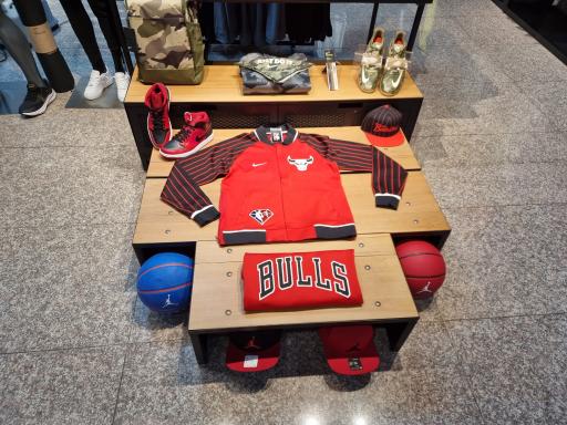 عکس مرکز برندینگ کوروش