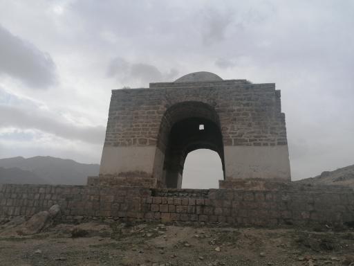 عکس 6 — چارتاقی زیگورات (آتشکده نیاسر)