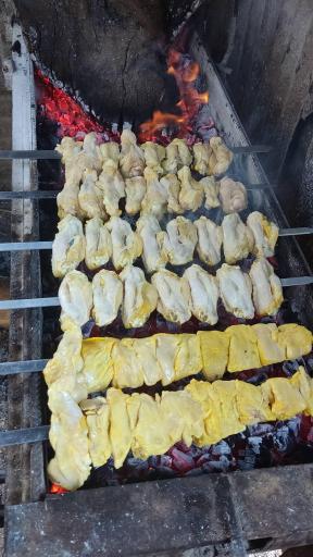 عکس غذاخوری سنتی قره بلاغ