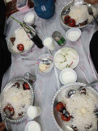 عکس غذاخوری سنتی قره بلاغ