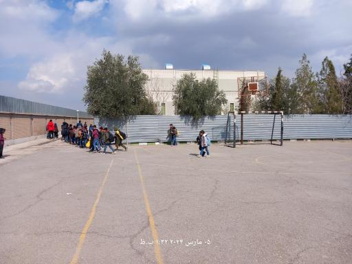 دبستان شهید حشمت‌الله زاده تقی