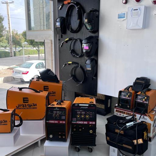 عکس فروشگاه هیرا