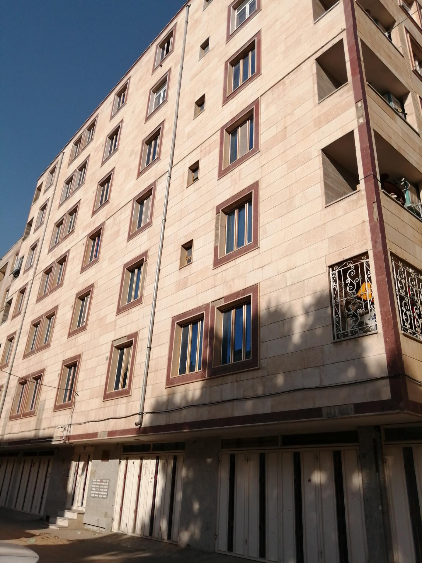 عکس ساختمان علمدار 