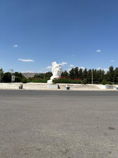 عکس میدان علوم