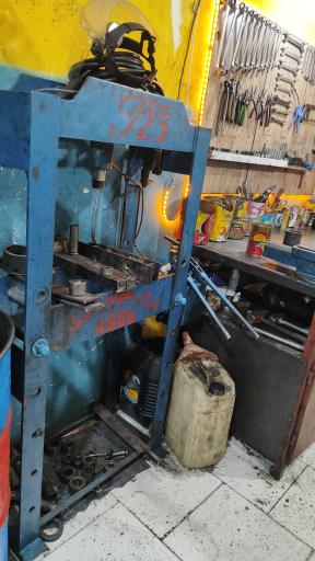 جلوبندی سازی و تعمیر کمک فنر رضا