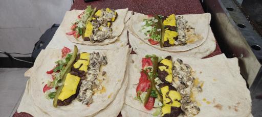 عکس ساندویچ بست فود