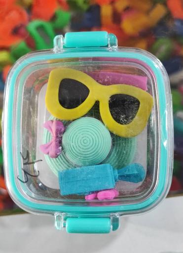 عکس محصولات فرهنگی و کافی نت مانی