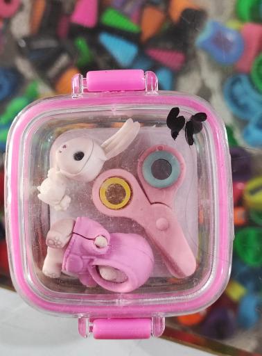 عکس محصولات فرهنگی و کافی نت مانی